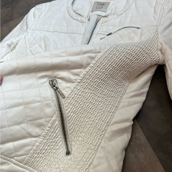 ZARA Trafulac White Faux Leather Jacket - Picture 5 of 5